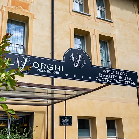 Borghi Отель