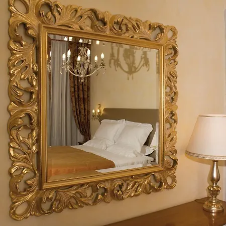 Borghi Szálloda 4*