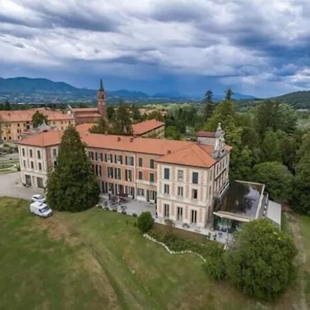 Szálloda Borghi 4*