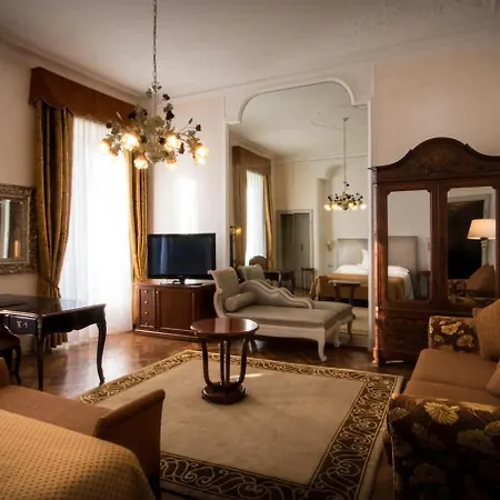 Borghi Hotel Varano Borghi