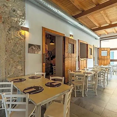 Borghi 4* Varano Borghi