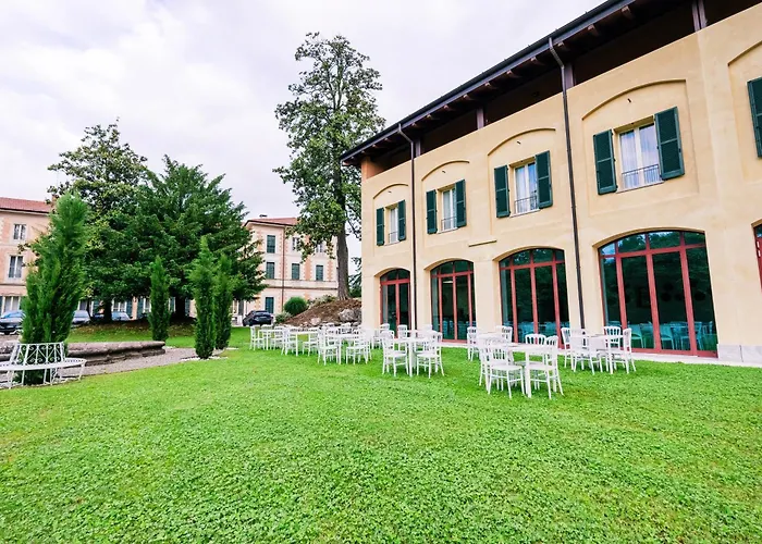 Borghi 4* Varano Borghi